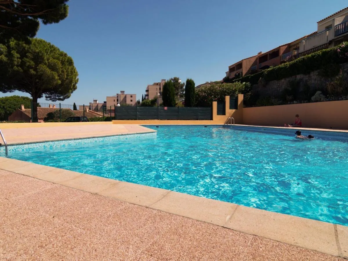 Apartment Les Jardins D'Amaryllis-9 By Interhome كافالير سور مير